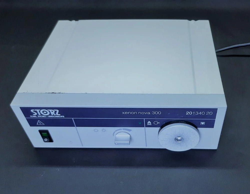 KARL STORZ xenon nova 300 201340 20 300w - Image 3