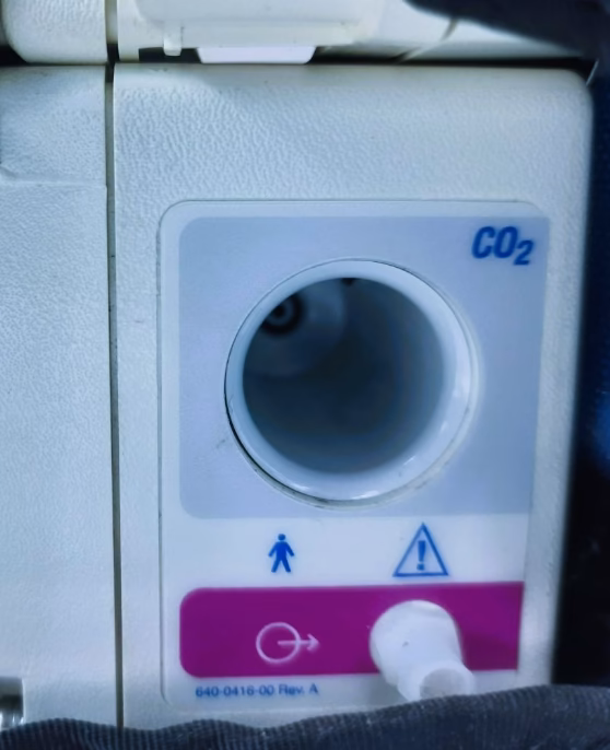 Welch Allyn Propaq CS 242 (co2) - Image 10