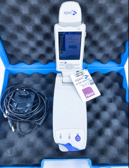 SIEMENS Epoc Blood Gas Analyzer